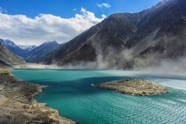 15 Best Places To Visit In Gilgit Baltistan 2024 | Tripfore